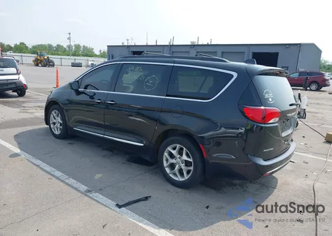 2017 Chrysler Pacifica Touring L from USA, damaged, VIN 2C4RC1BG1HR516142
